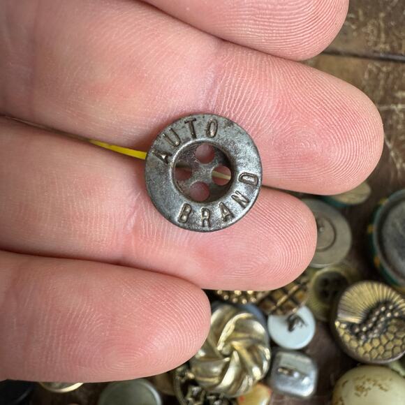 Antique Vintage Metal Brass Moonstone Marked Button Bundle Lot 8 Ounces - Picture 7 of 10